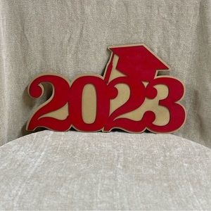 2023 graduate photo prop